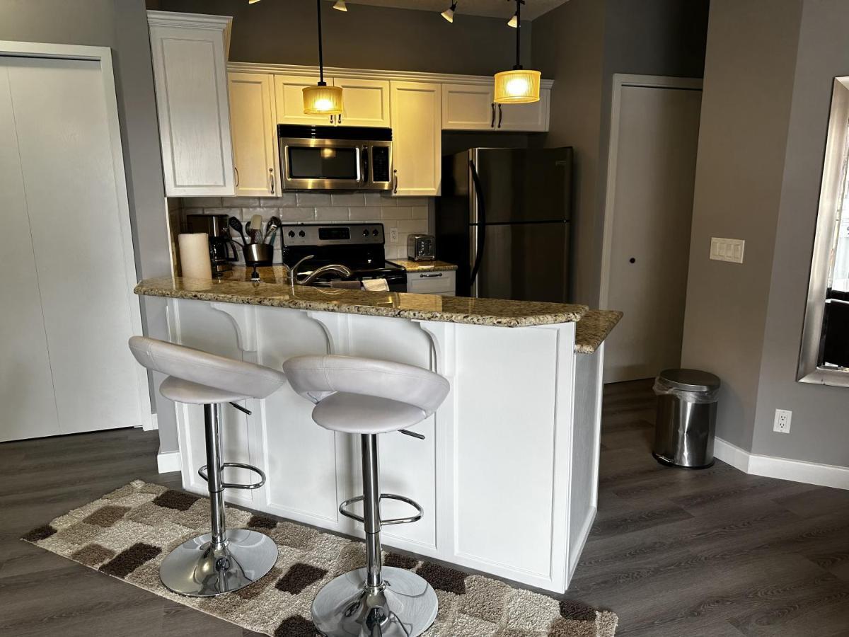Luxury Two Queen Beds Condo - Grande Rockies Resort Indoor Parking Pool Hot Tub Gym Canmore Exterior foto